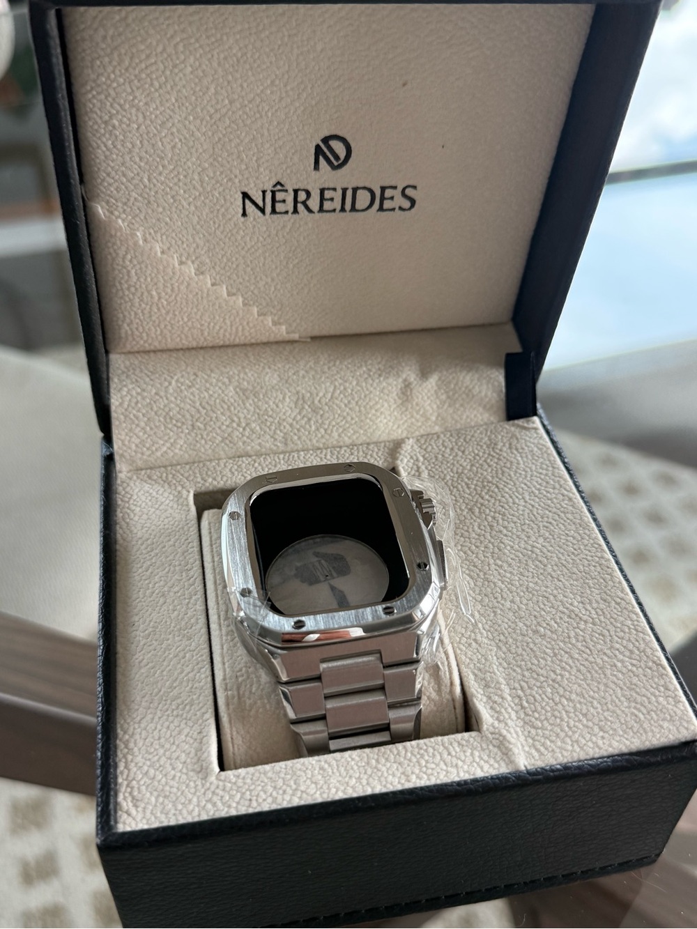 Nereides Stainless Steel Silver Watch Case with Bracelet for Apple Watch Only